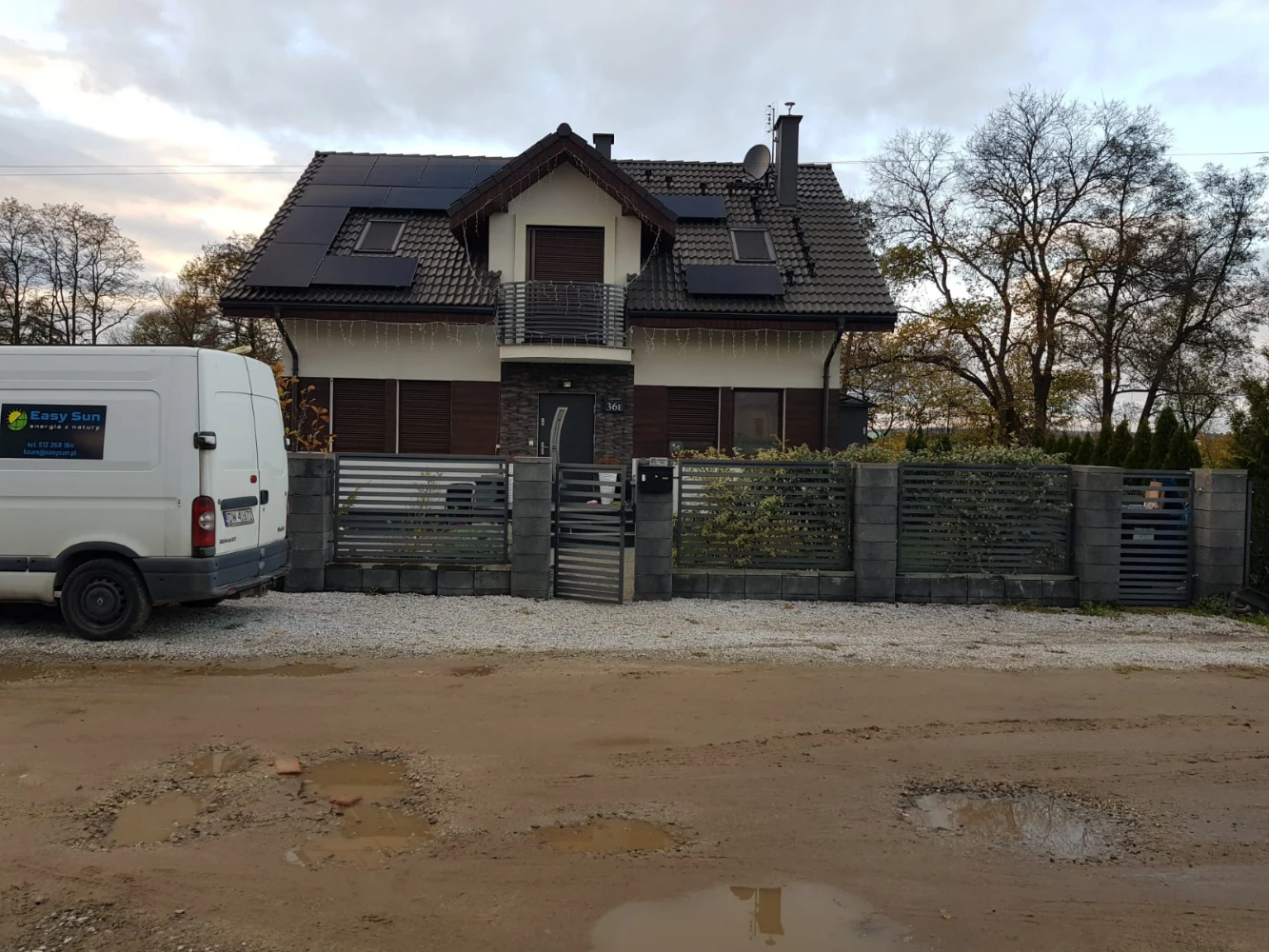 Zdjęcie - fotowoltaika na domu